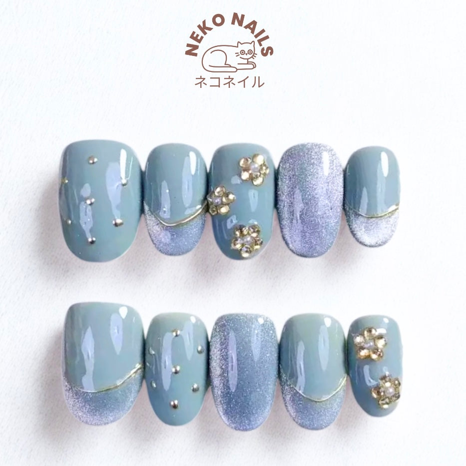 Celestial_Lagoon_Press_on_nails