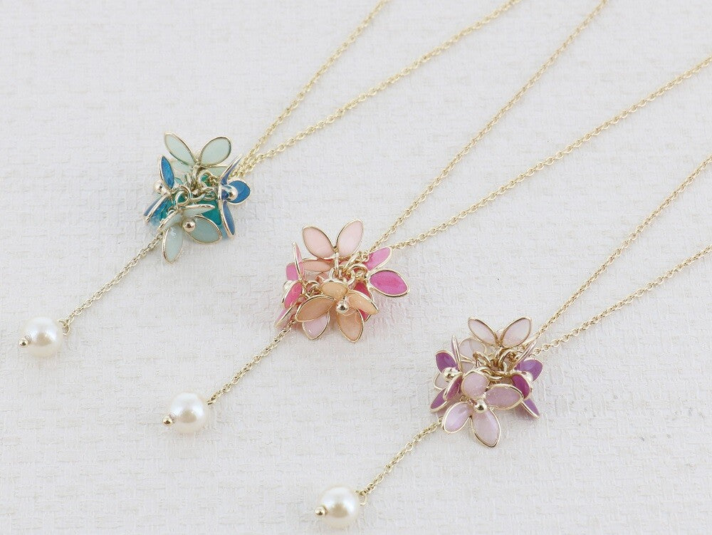 Resin Necklace/Pendant Necklace - Pink