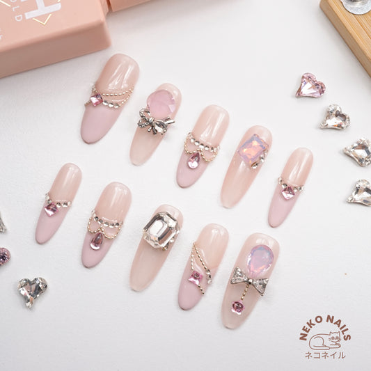 Press on nails False Nails Nails Salon Quality